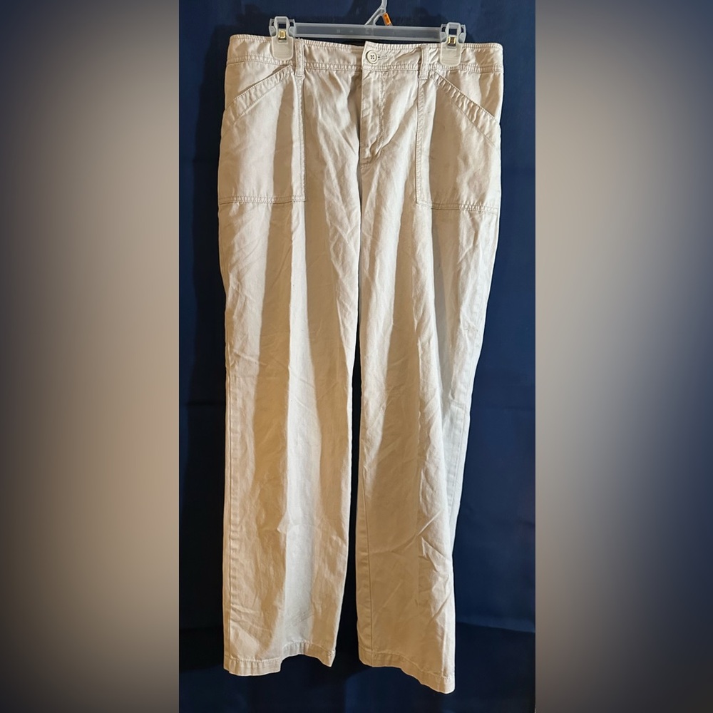 Kim Rogers capri Tan